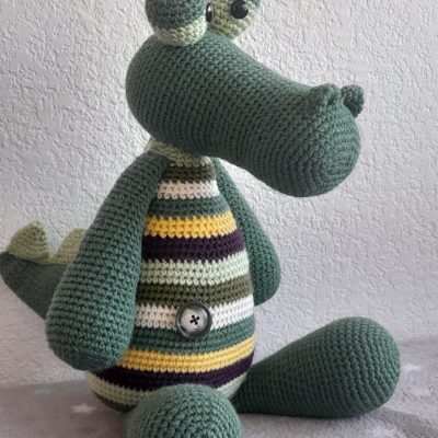 Crochet Educational Toy “Crocodile” – Interactive Soft Toy for Learning & Play