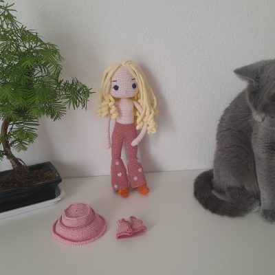 Lola the Fashionista – Handmade Crochet Doll