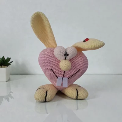 Crochet Souvenir Bunny Heart – Cute Gift Idea, Soft Toy